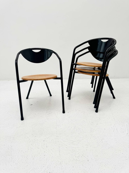 4 Italian Plurima stacking chairs 1980Er