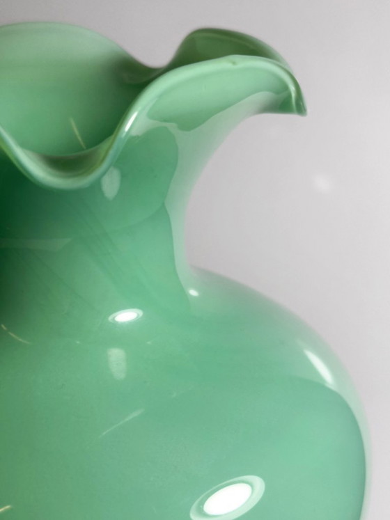 Image 1 of Vintage Murano Vase Jade Grün Milch Opal Glas 50er Mid Century  Mint Türkis Barovier Toso Tonelli Lattimo Filigrana