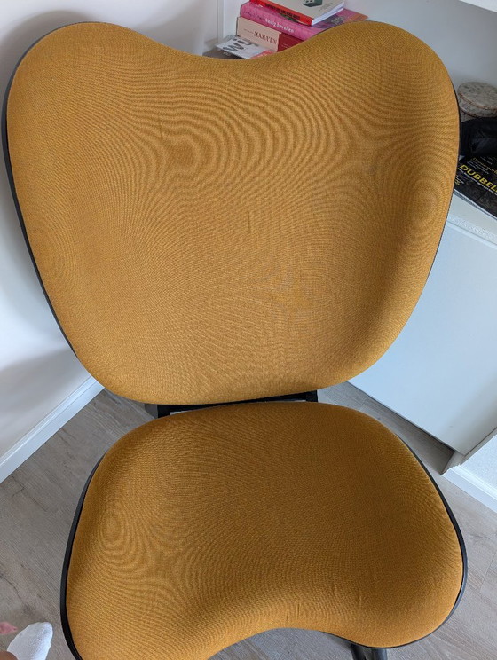 Umage A Conversation Piece - Okergeel / Zwart – Fauteuils, Textile, Wood (photo 4 of 9)