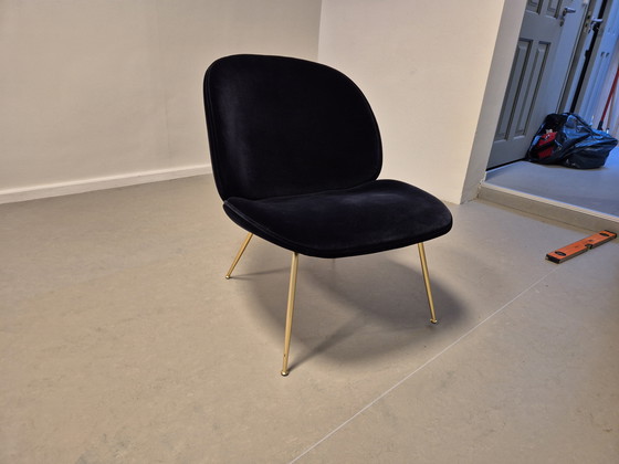 Image 1 of 2x poltrona Gubi Beetle