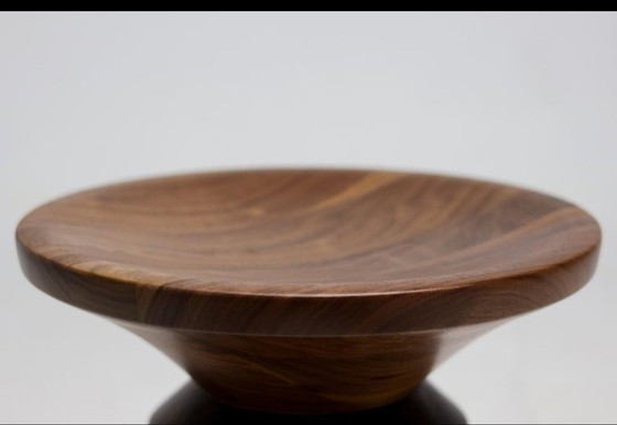 Image 1 of Tabouret en noyer Vitra pour Herman Miller