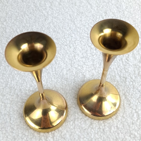 Image 1 of 2 chandeliers vintage en laiton en forme de trompette, années 60/70, style danois