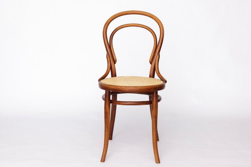 Antique Thonet No. 14 Chair – Iconic Viennese Coffee House Bentwood Chair with Cane Seat