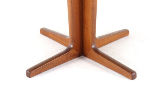 Image 1 of Danish design vintage round dining table extendable dining table