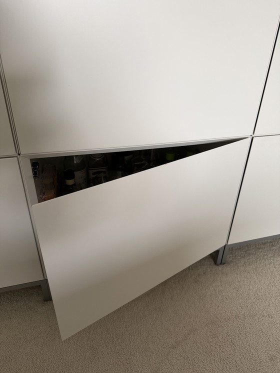 Image 1 of Vetrina Pastoe Vision colore bianco 005, struttura alluminio