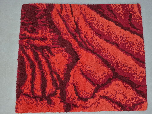 Vintage red marbled rug. Smyrna hand-knotted rug.