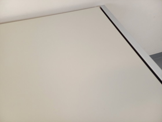 Image 1 of Vintage modernistisch bureau van palissander, melamine en metaal uit de jaren 60 en 70