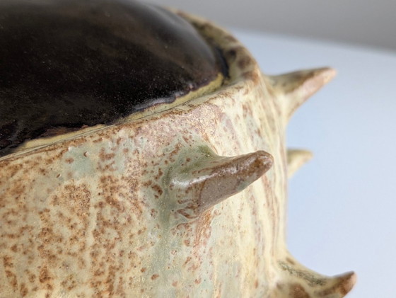 Image 1 of Große, organisch geformte Kastanienskulptur aus glasiertem Steinzeug, 20. Jahrhundert