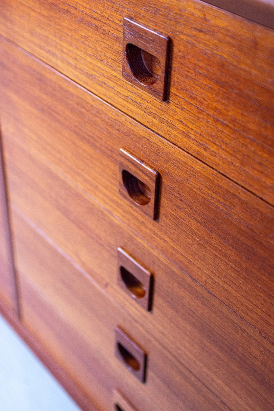 Cassettiera e credenza Erik Brouer, design danese, in teak, stile vintage metà secolo. – Cassettiere, Wood (photo 3 of 12)