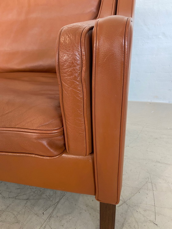 Image 1 of Mid Century Vintage Danish Mogens Hansen 3 Person Sofa in Cognac Leather (Canapé 3 personnes en cuir cognac)