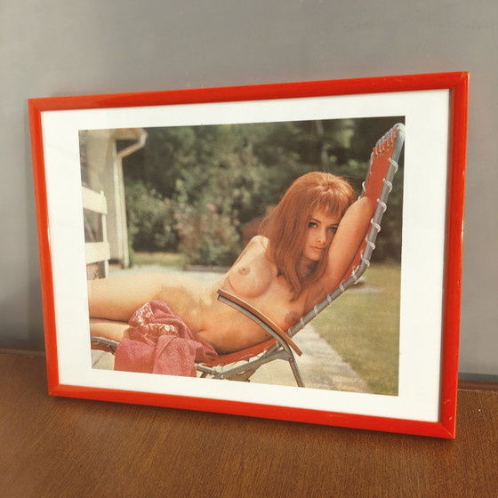 Originele tijdschriftfoto uit 1968 – Ingelijste vintage glamourkunst – Fotolijsten, Paper, Plastic (photo 2 of 6)