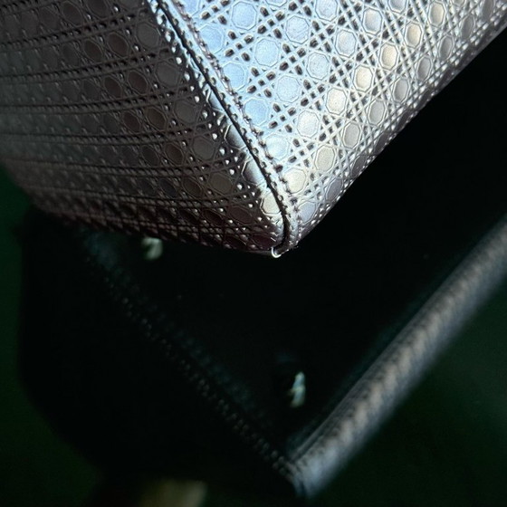 Image 1 of DIOR LADY MEDIUM - MICRO-CANNAGE METALLIC ROZE ZILVEREN BESLAG