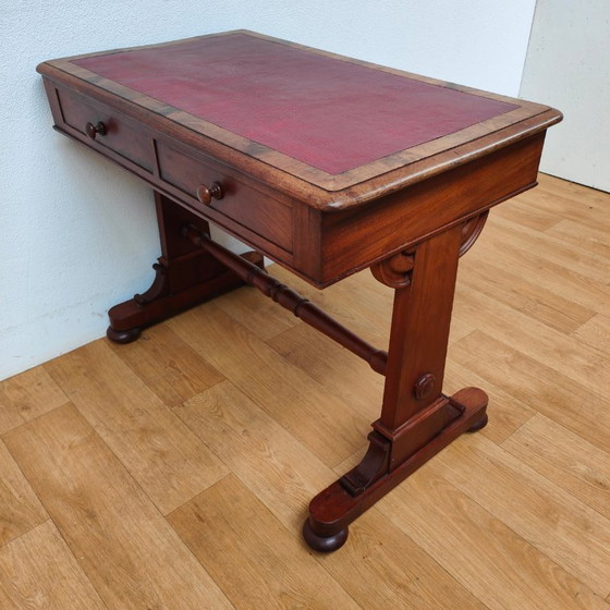 Image 1 of Antiker Schreibtisch, Mahagoni-Schreibtisch, Heimbüro