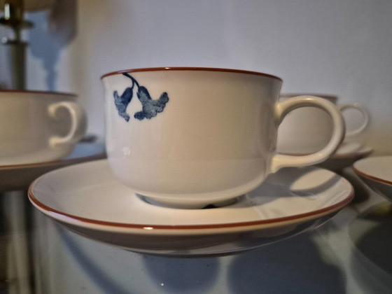Image 1 of Vintage Rörstrand Diamant Viva cups/saucers