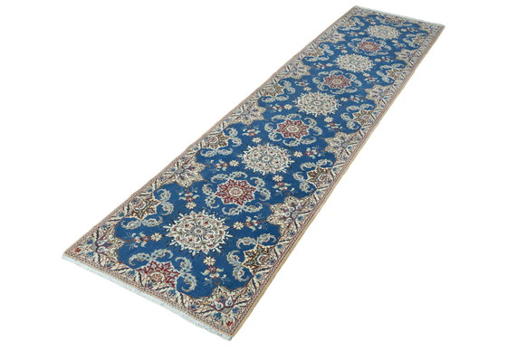Image 1 of Handgeknoopt Perzisch tapijt - Nain 9La met zijde 380 x 93 cm - Oosters tapijt