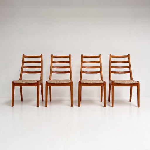 Conjunto de sillas danesas con patas torneadas de JK Mobler, década de 1970. – eetkamerstoelen, Textile