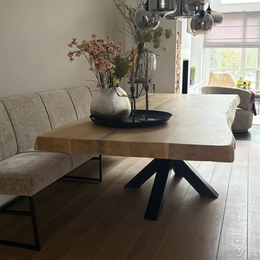 Bellissimo Tavolo in Rovere