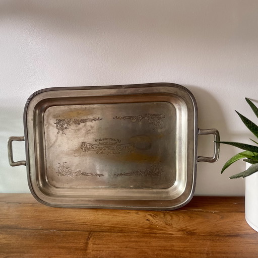 Former restaurant tray