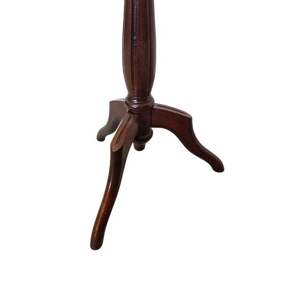 Image 1 of Tavolino classico in stile francese con piano ovale, anni '60/'70