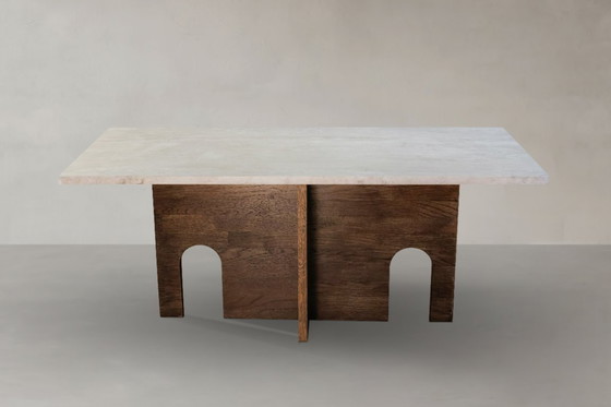 Image 1 of Recta salontafel van travertijn, gemaakt van natuursteen en massief eikenhout.