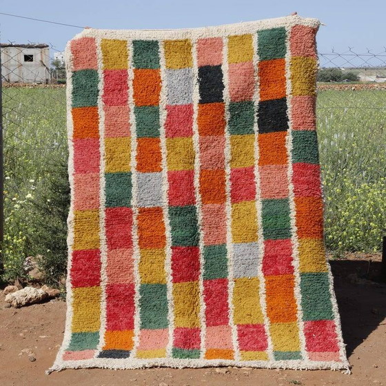 Tapis berbère marocain 250cm x 150cm – Laine (photo 2 of 8)