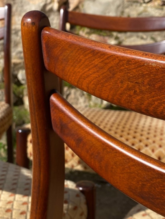 Image 1 of Set van 6 vintage Scandinavische stoelen uit de jaren 50 in palissanderhout.