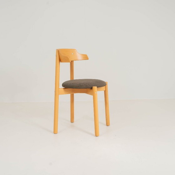 Image 1 of 4 houten stoelen 1996