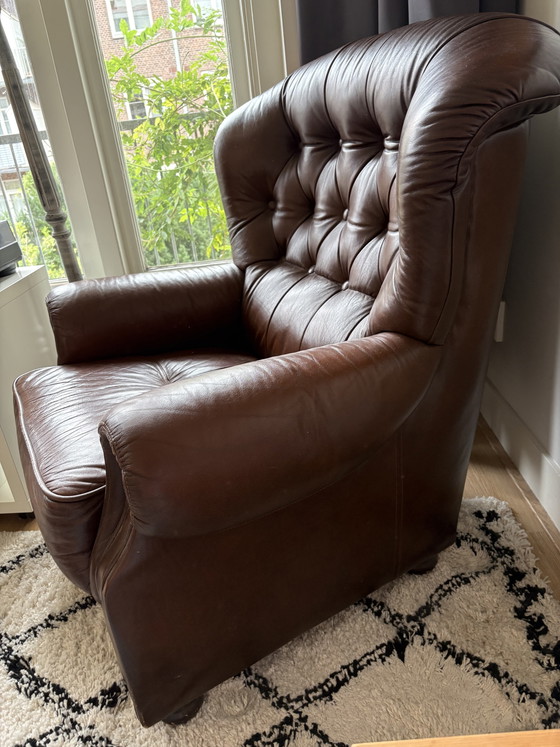 Vintage Armchair - Chesterfield Style – Leather, Wood (photo 4 of 12)