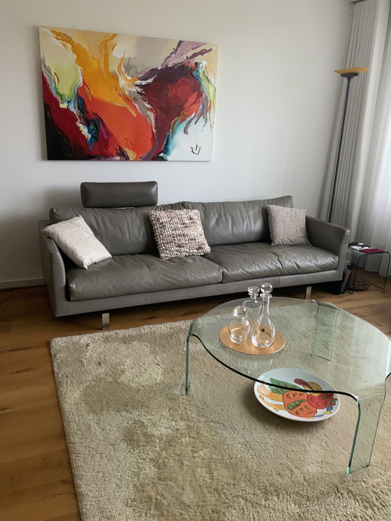 Image 1 of Montel Axis 4-seater leather ban gray