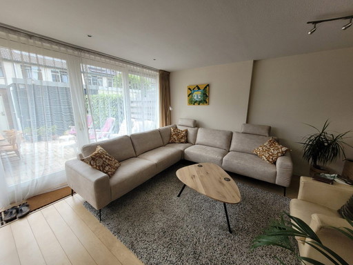 Area salotto per 6 persone