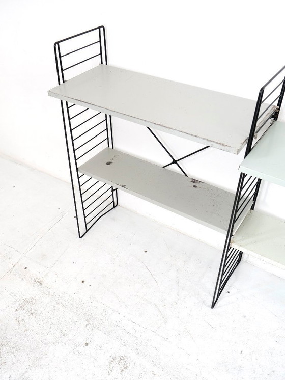 Image 1 of Estante de piso Tomado