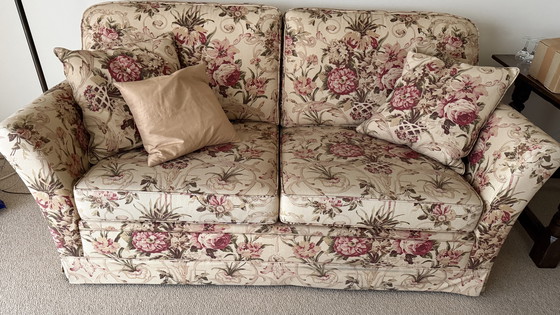 Image 1 of Twee prachtige Engelse banken met groot zitcomfort