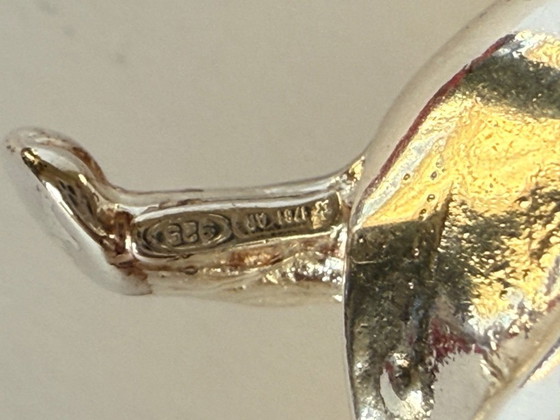 Image 1 of Chiot en argent massif et émail Saturno