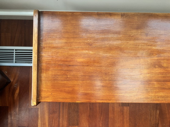 Vintage Mid Century Modern Low Sideboard – Wood (photo 5 of 6)