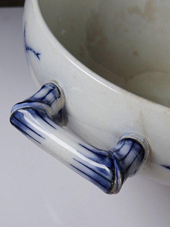 Image 1 of Sarreguemines fine earthenware tureen, Carmen pattern, blue decoration, 19th-20th century