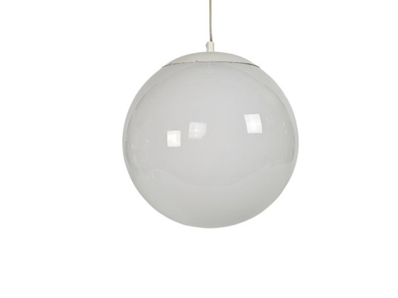 Image 1 of Hala Zeist - Globo XL - modello 509 - vetro opalino - metallo - terzo quarto del XX secolo