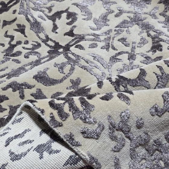 Alfombra moderna de lana y seda anudada a mano, 166 x 238 cm. – Wool (photo 3 of 7)