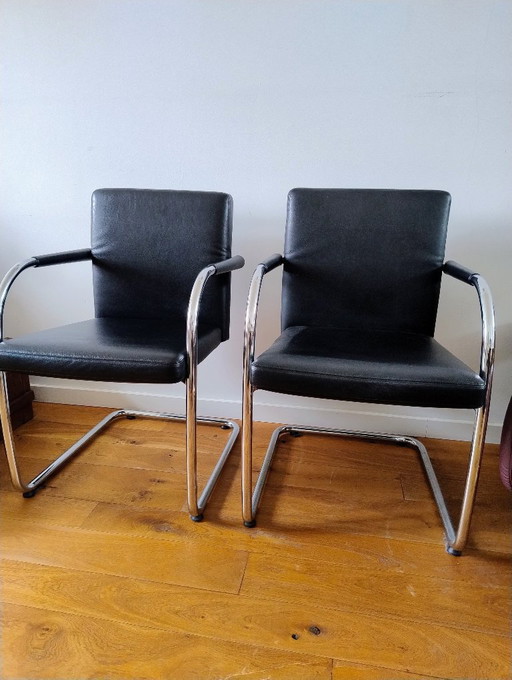 2x Vitra Visasoft chairs, in perfect condition