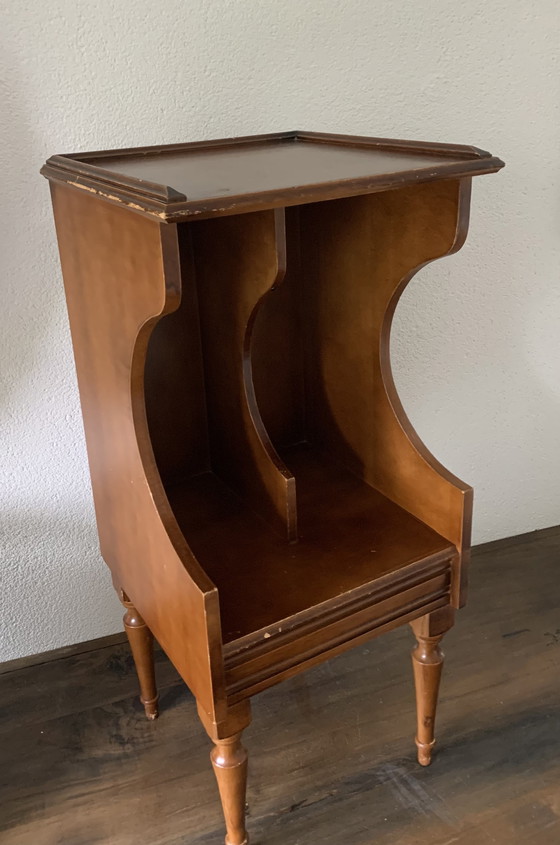 Image 1 of French Vliniyyl/Book Side Table