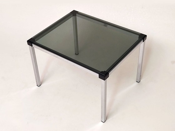 Image 1 of Tables d'appoint style années 70, époque spatiale