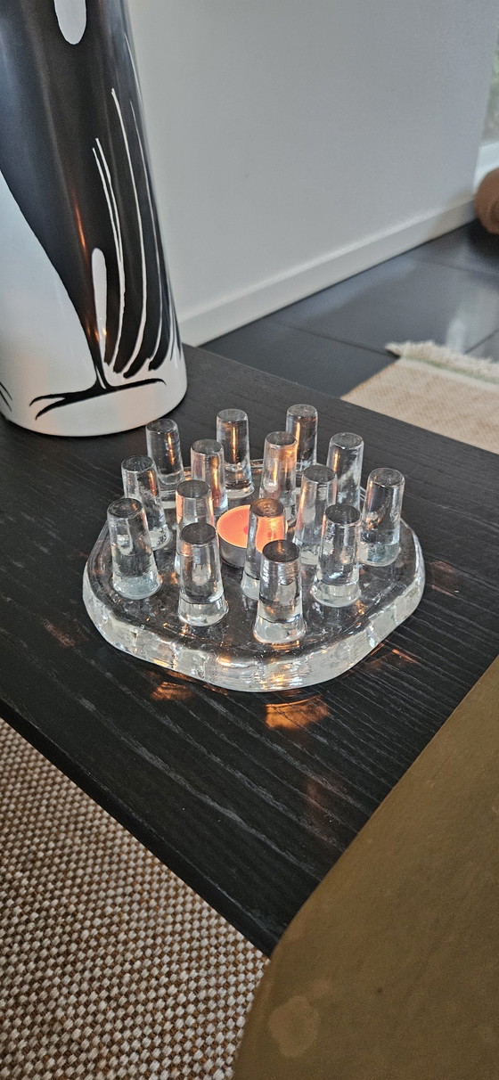 Image 1 of '70 Object pressed glass