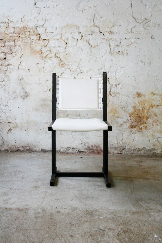 Set of 4 vintage black and white Casala 'Safari' chairs, Dining chairs, Skai (photo 4 of 13)