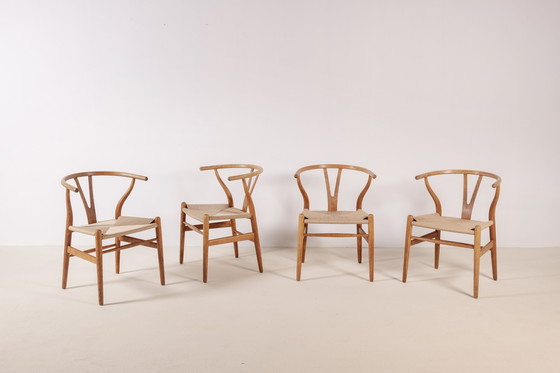 Image 1 of 4x Hans J. Wegner CH24 Chaises Wishbone en chêne, 1960 Danemark
