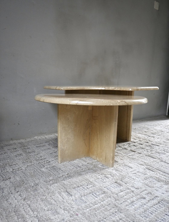 Set of 2 1970s marble coffee tables, Stone, Creme (photo 8 of 13)