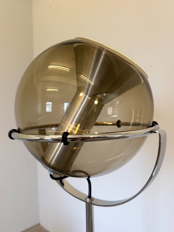 Raak Globe D2000 – Frank Ligtelijn – 1960s - RESTORED – Floor lights, Glass, Metal (photo 7 of 9)