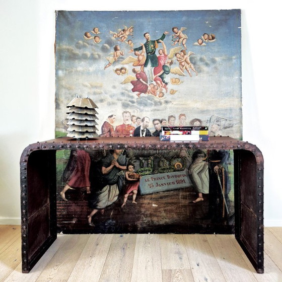 Image 1 of Industriële geklinknagelde tafel