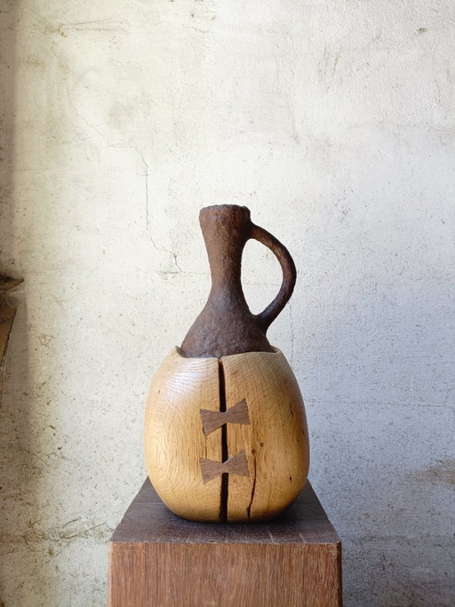 Vase/sculpture in carved solid oak