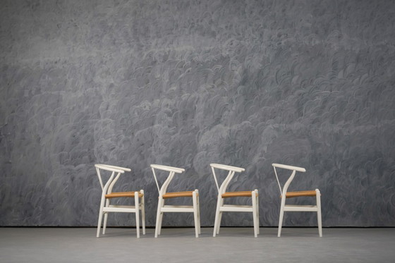 Image 1 of Sedia "Ch 24" di Hans J. Wegner per Carl Hansen & Son, Danimarca, anni '60.