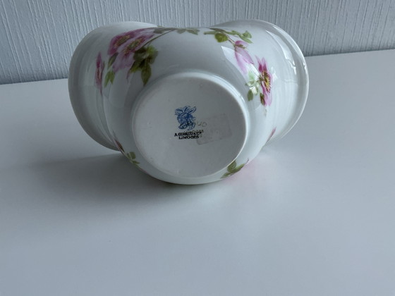 Image 1 of Vintage Limoges schaaltje of saucière