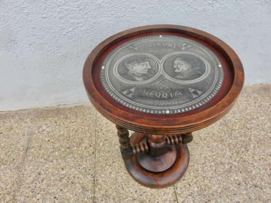 Image 1 of J. Arneguy, signé, rare ancien guéridon du Pays Basque, art déco, années 30